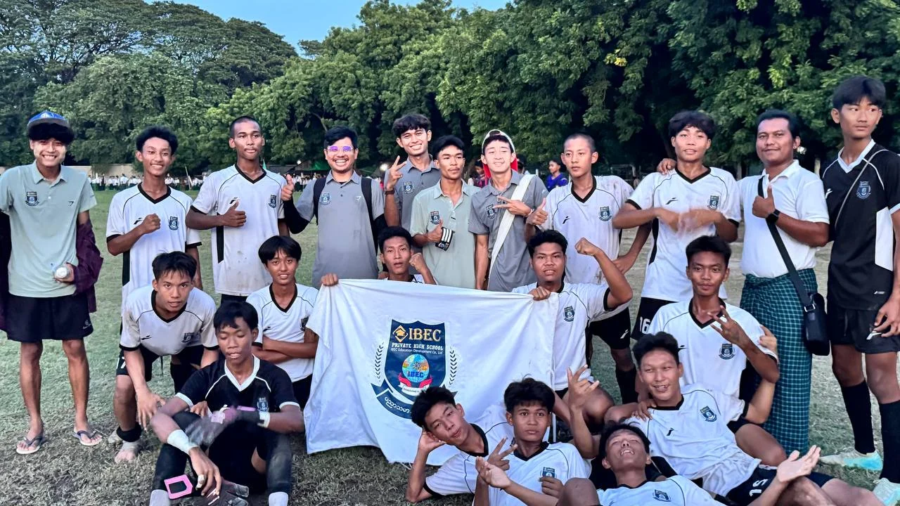 Stronger together through fitness, teamwork and fair play — team moment 4